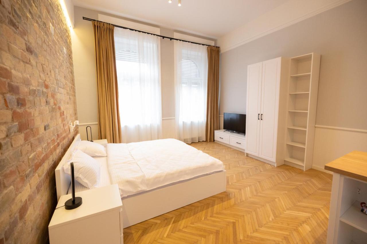 Carol Residence ทิมิชัวรา ภายนอก รูปภาพ