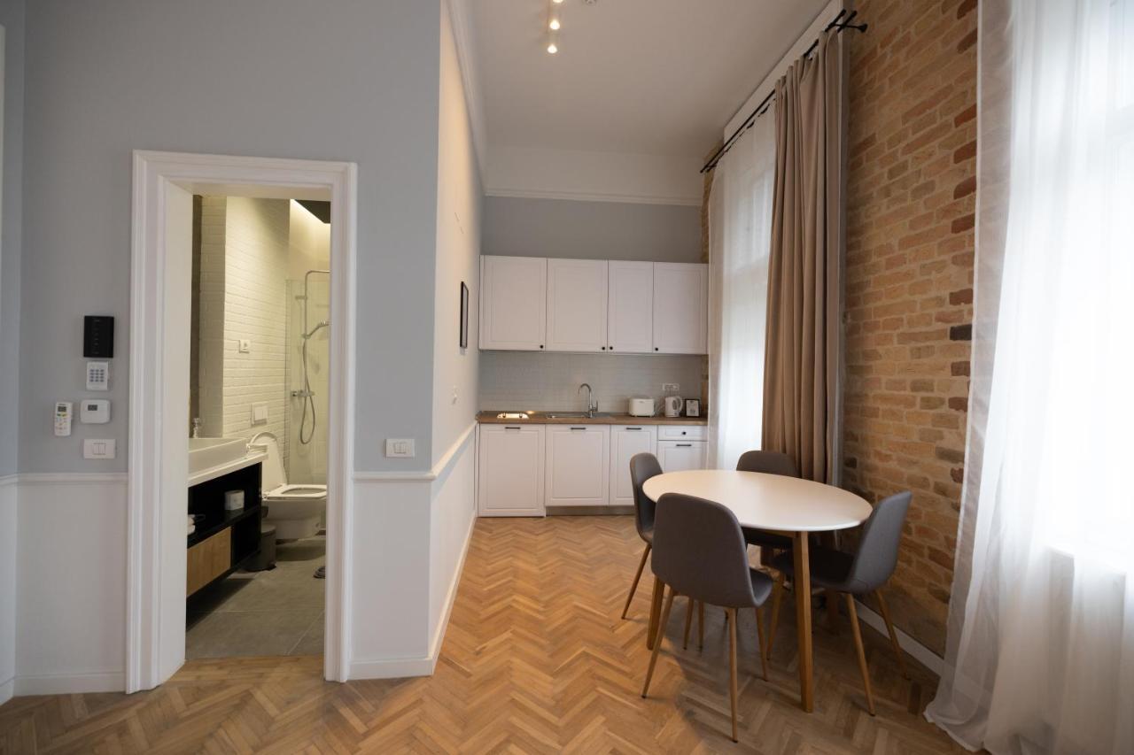 Carol Residence ทิมิชัวรา ภายนอก รูปภาพ